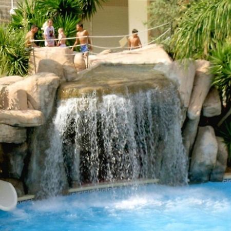 Familidays 004 Jardines Paraiso Salou Exterior foto